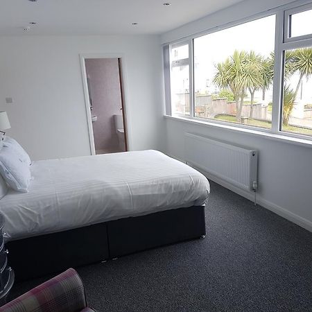 Halfway House Hotel Larne Bagian luar foto