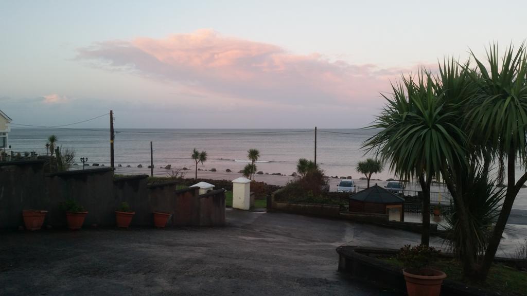 Halfway House Hotel Larne Ruang foto