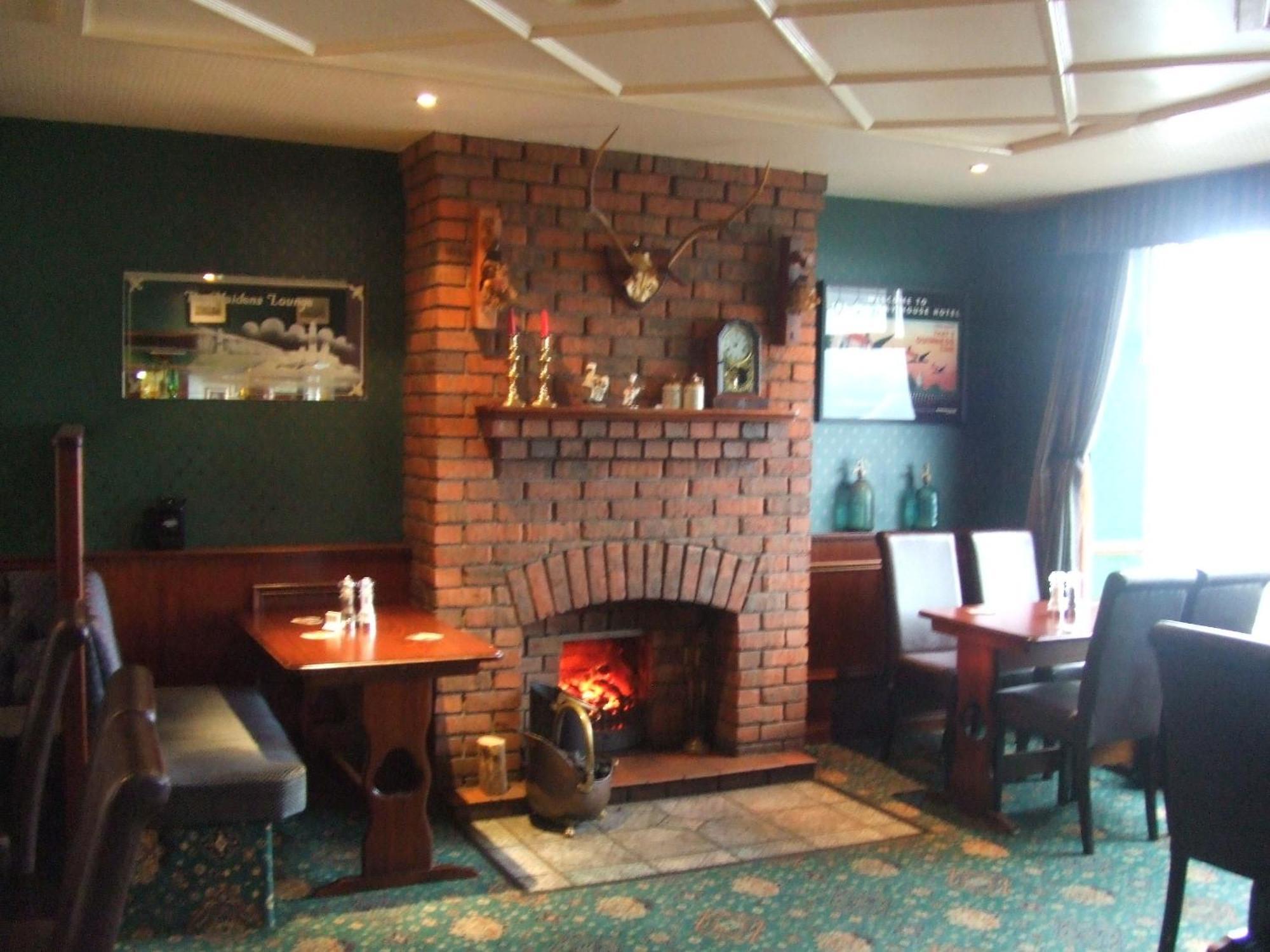 Halfway House Hotel Larne Bagian luar foto