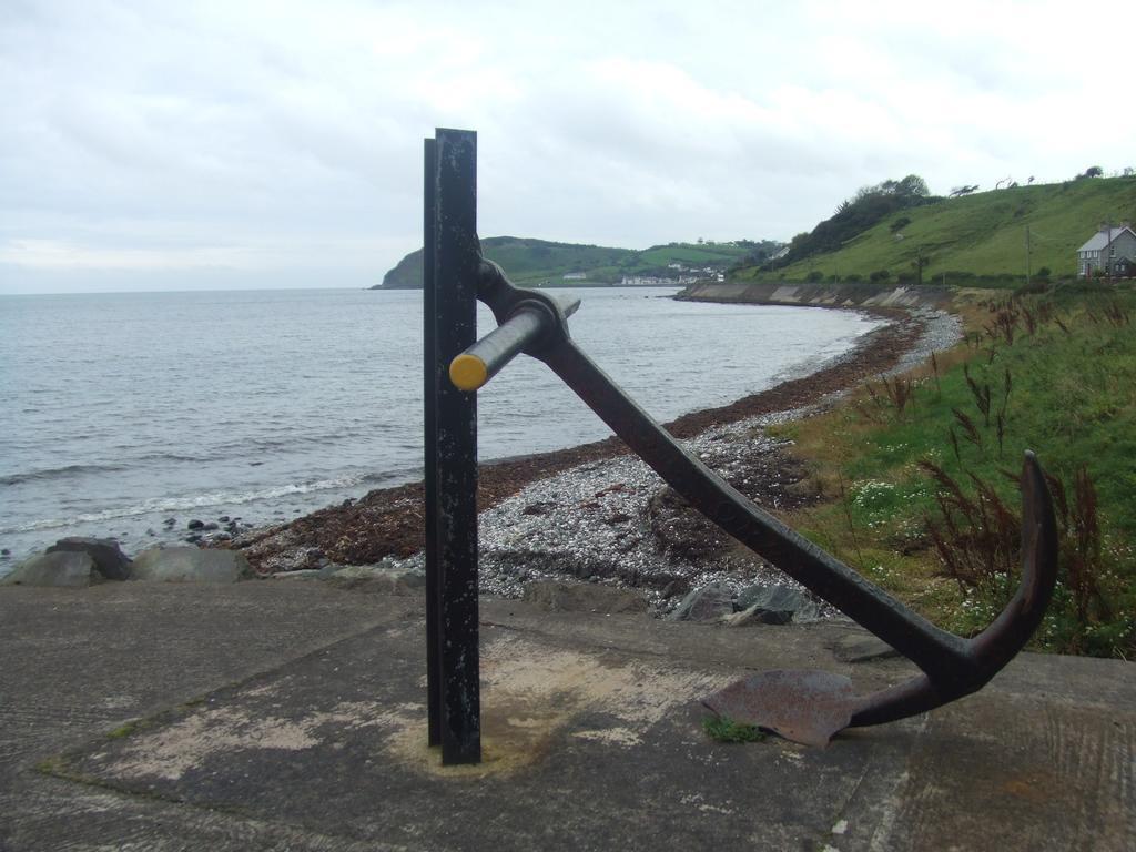 Halfway House Hotel Larne Bagian luar foto