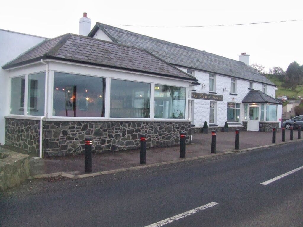 Halfway House Hotel Larne Bagian luar foto